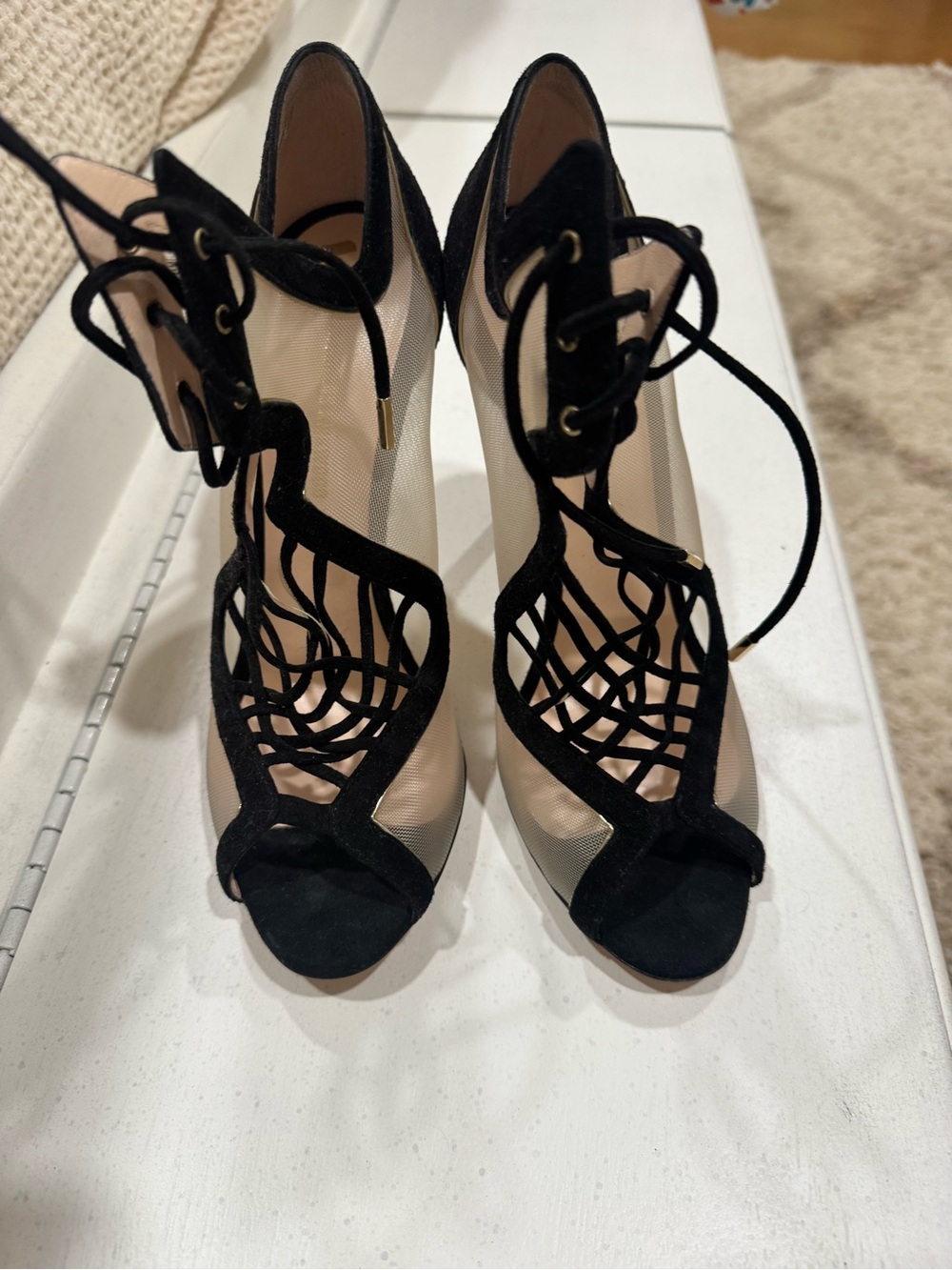 Nicholas Kirkwood Women's Mesh Suede Lace-Up
Peep Toe Stiletto Heels 38.5